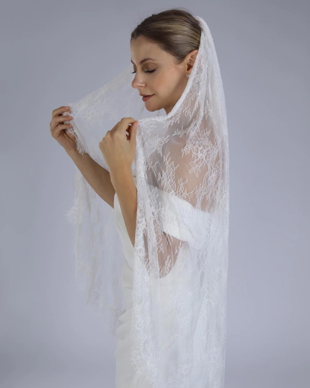 Guia Completo das Rendas para Mantilhas de Noiva