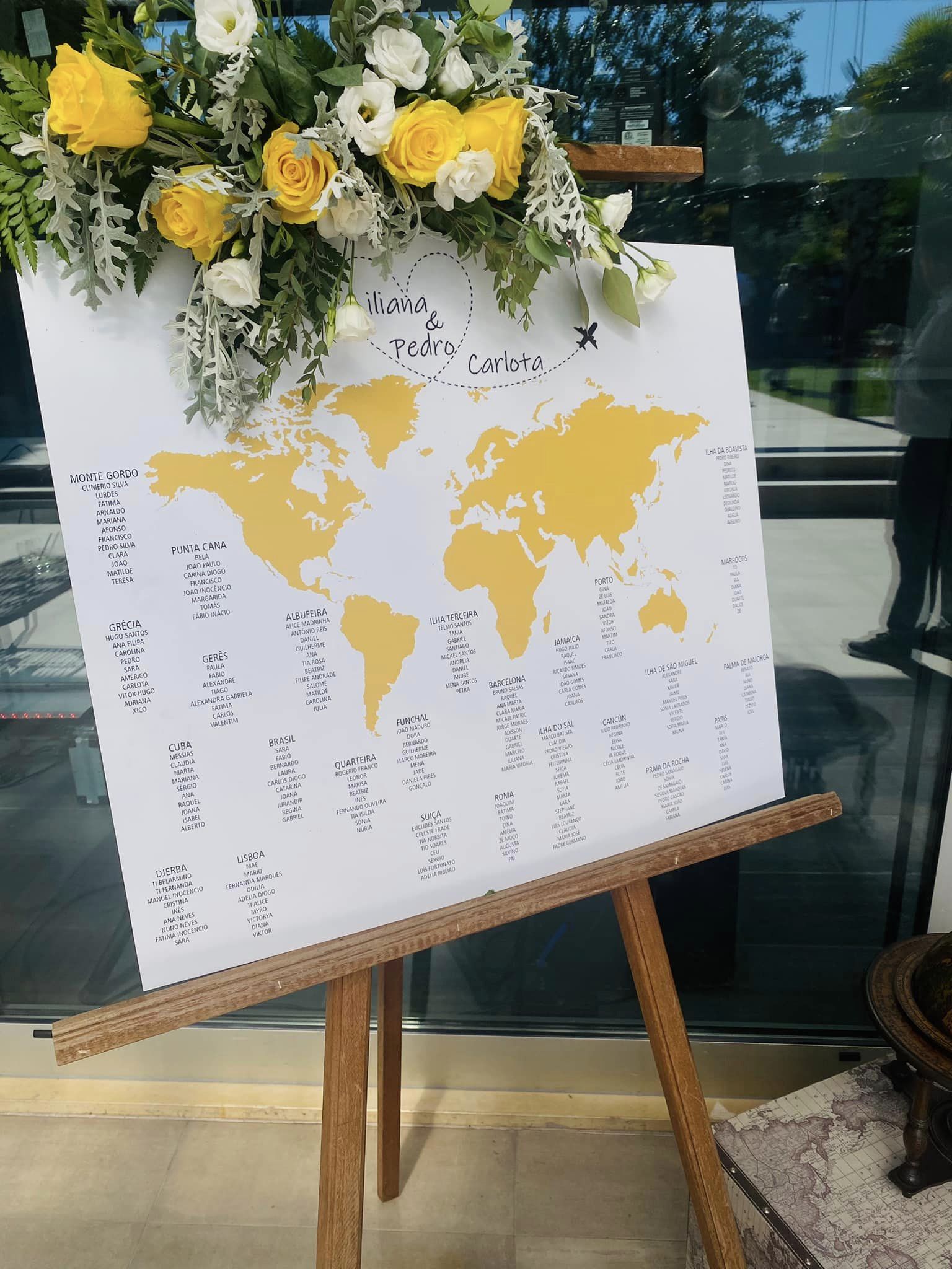 ideias criativas para mapa de mesas de casamento