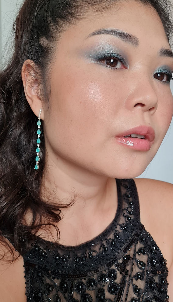 maquiagem para combinar com vestido classico