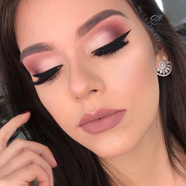 Guia completo de maquiagem para madrinhas em casamentos diurnos 2025