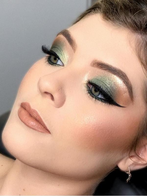 maquiagem para vestido noiva dourado