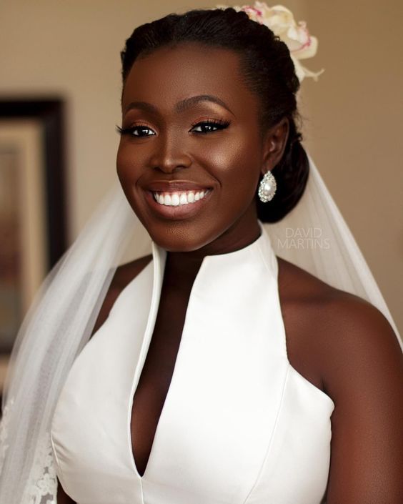 maquiagem para vestido noiva dourado