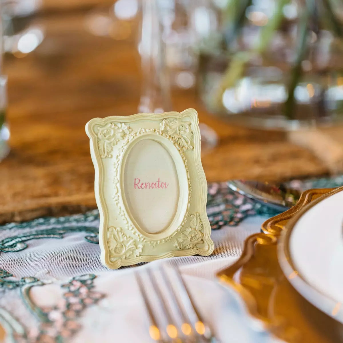 DIY: Marcadores de Lugar Criativos e Econômicos para Sua Festa