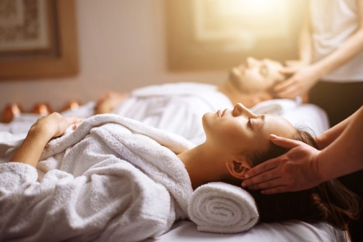 Os Benefícios Inesperados da Massagem Relaxante para a Conexão do Casal