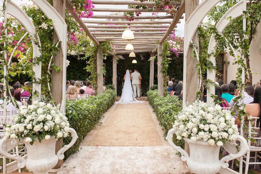 infinity hall vs casa lis para casar