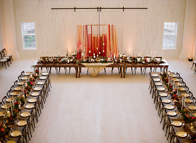mesa comunitária para sala de jantar