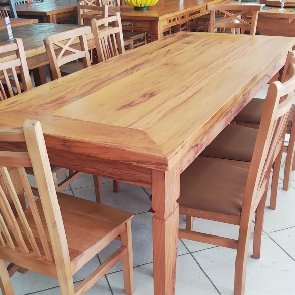 Guia Completo de Manutenção para Mesas de Madeira de Demolição