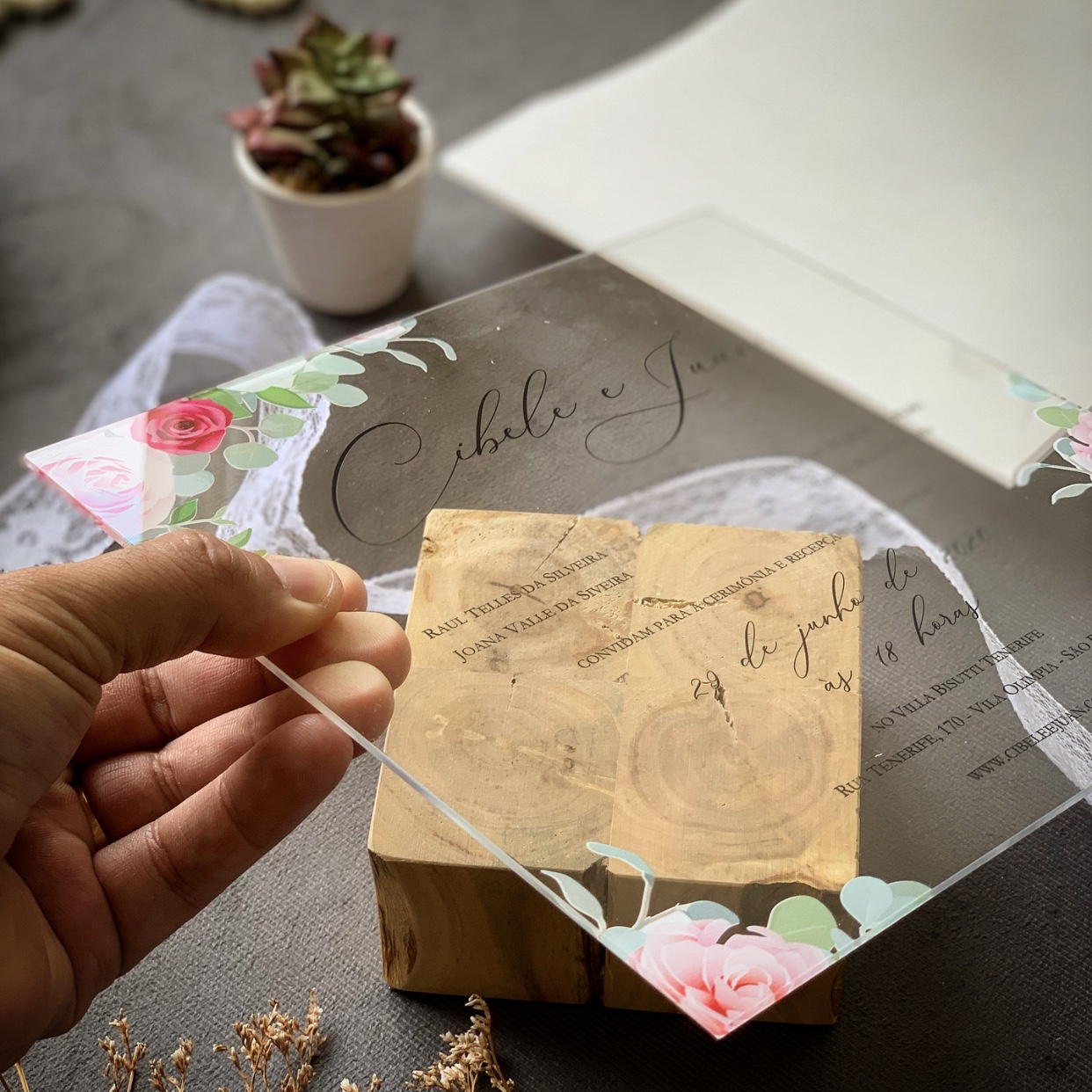 DIY: Crie Seu Próprio Convite de Casamento com Ferramentas Online Gratuitas