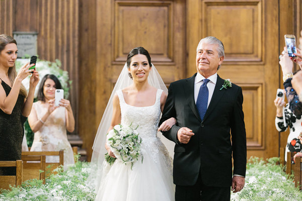 quanto custa contratar musica ao vivo para entrada noiva