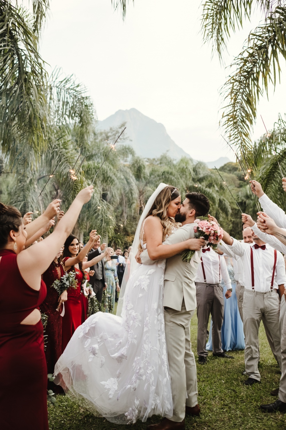 Como Escolher a Música Perfeita para a Entrada da Noiva