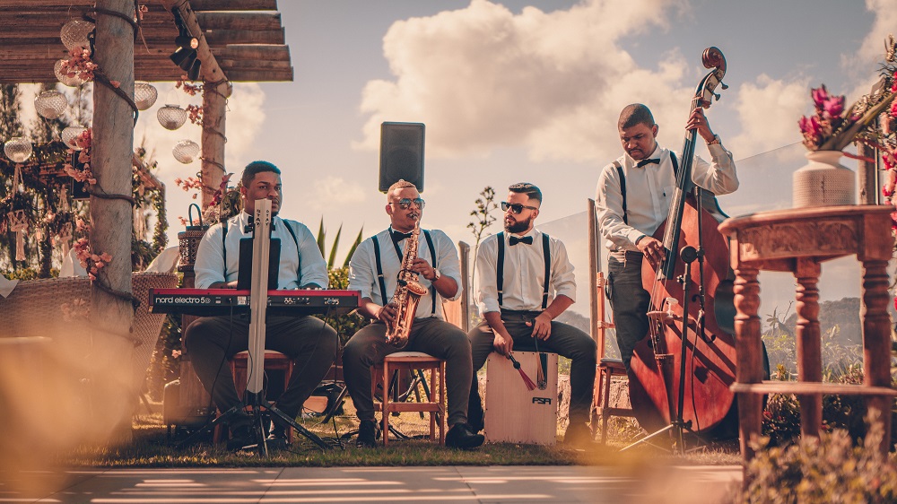 As Melhores Playlists de Casamento no Spotify e YouTube para 2024-2026