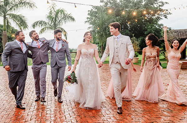 Casamento no cartório: por que a bermuda é proibida para o noivo?