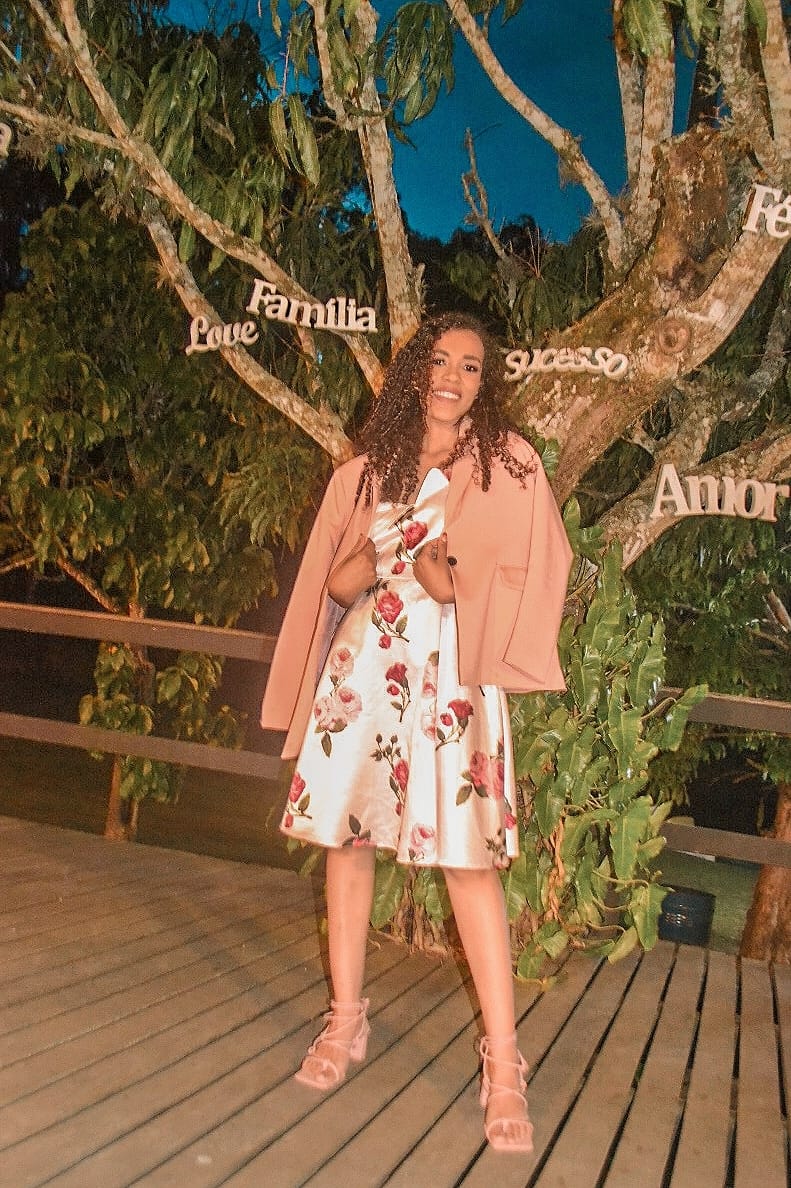 quanto custa look casamento a tarde