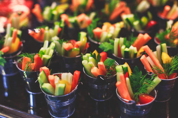 Cardápio Completo para Festa Vegana: Do Petisco à Sobremesa