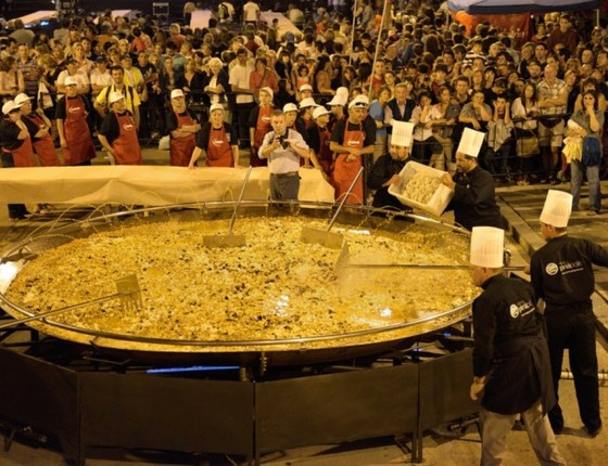 paella gigante em casamento