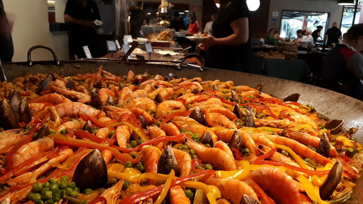 Harmonização de bebidas e acompanhamentos para paella em casamentos