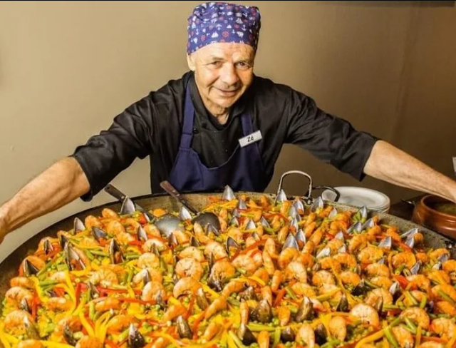 Show Cooking de Paella: Uma atração gastronômica inesquecível