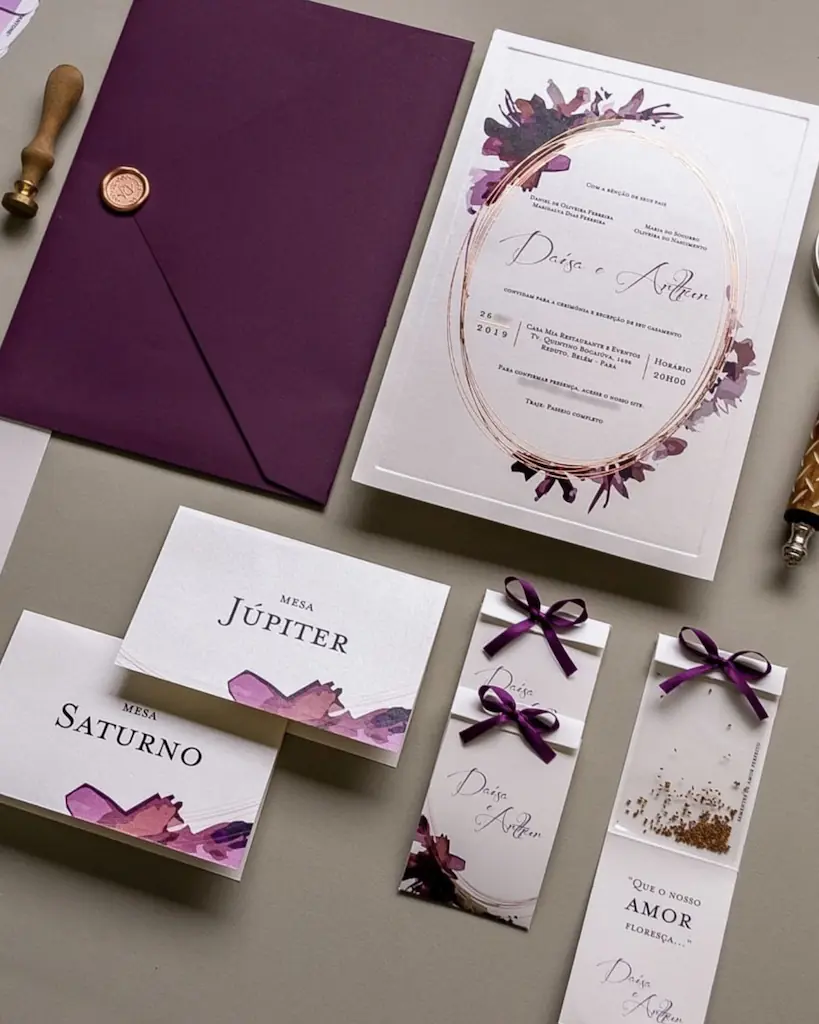 Do Peach Fuzz ao Viva Magenta: A Evolução das Cores Pantone em Casamentos