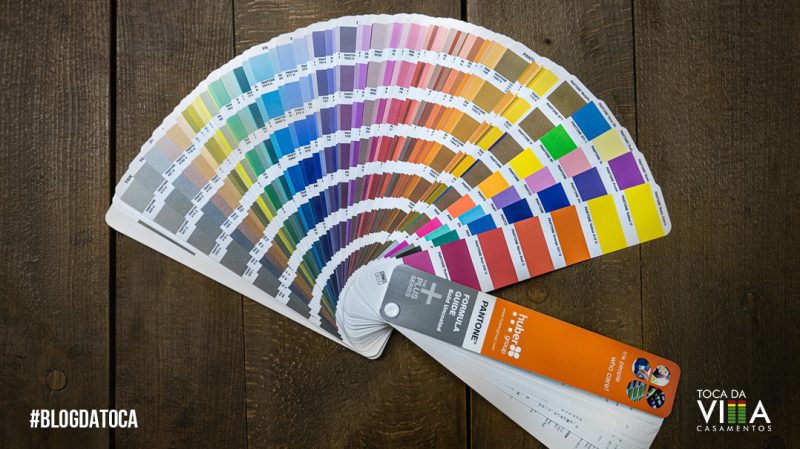 Mocha Mousse: Elegância Acolhedora para Casamentos em 2025