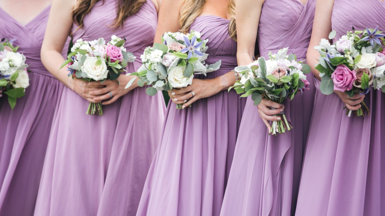 quanto custa vestidos de madrinha com paleta de cores definida