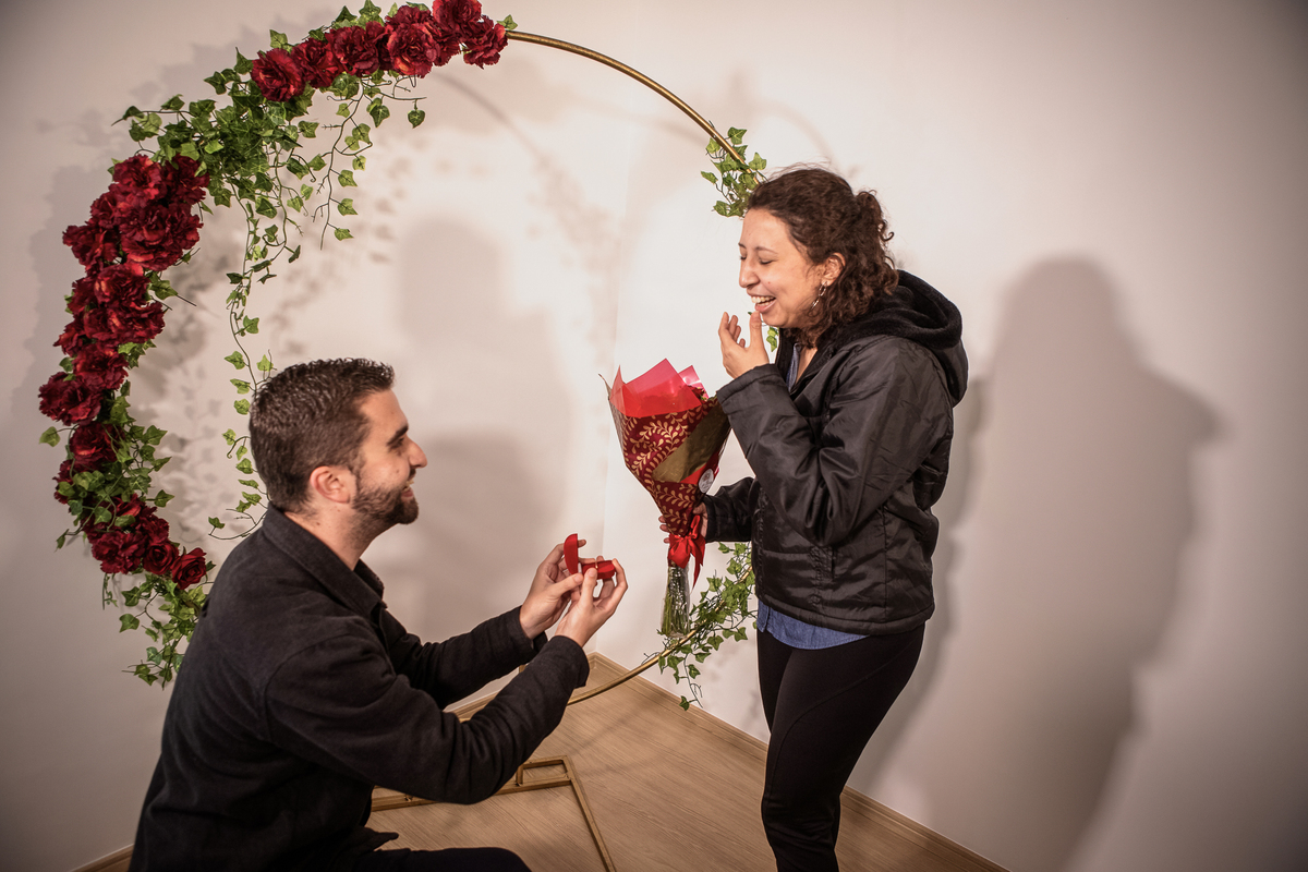 pedido de casamento em casa simples e emocionante