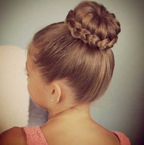 Guia Completo de Acessórios para Penteados de Dama de Honra: Do Campo ao Clássico