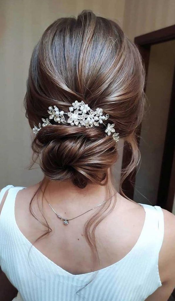 penteado de noiva em cabelo curto