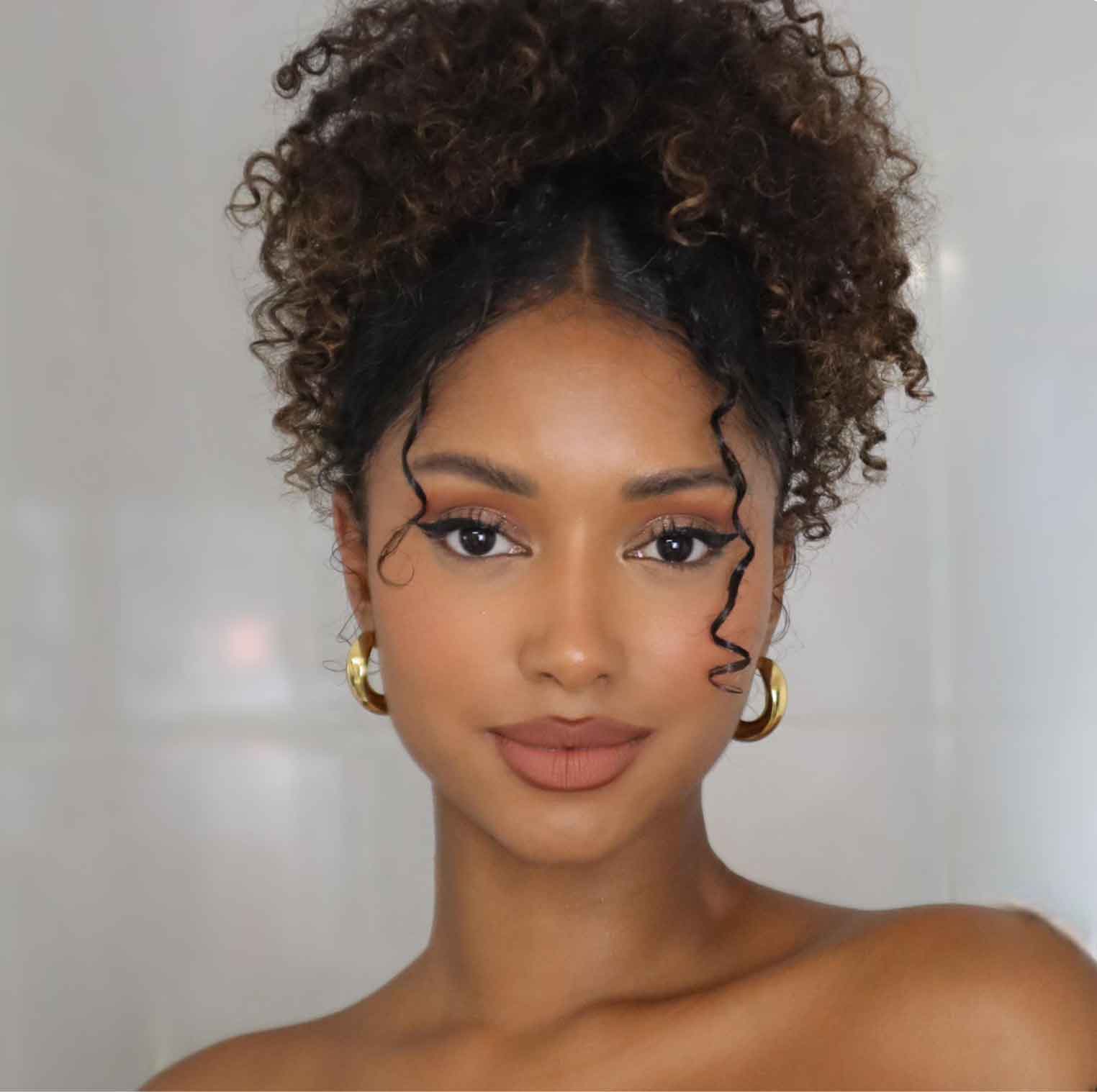 penteado para casamento cabelo cacheado