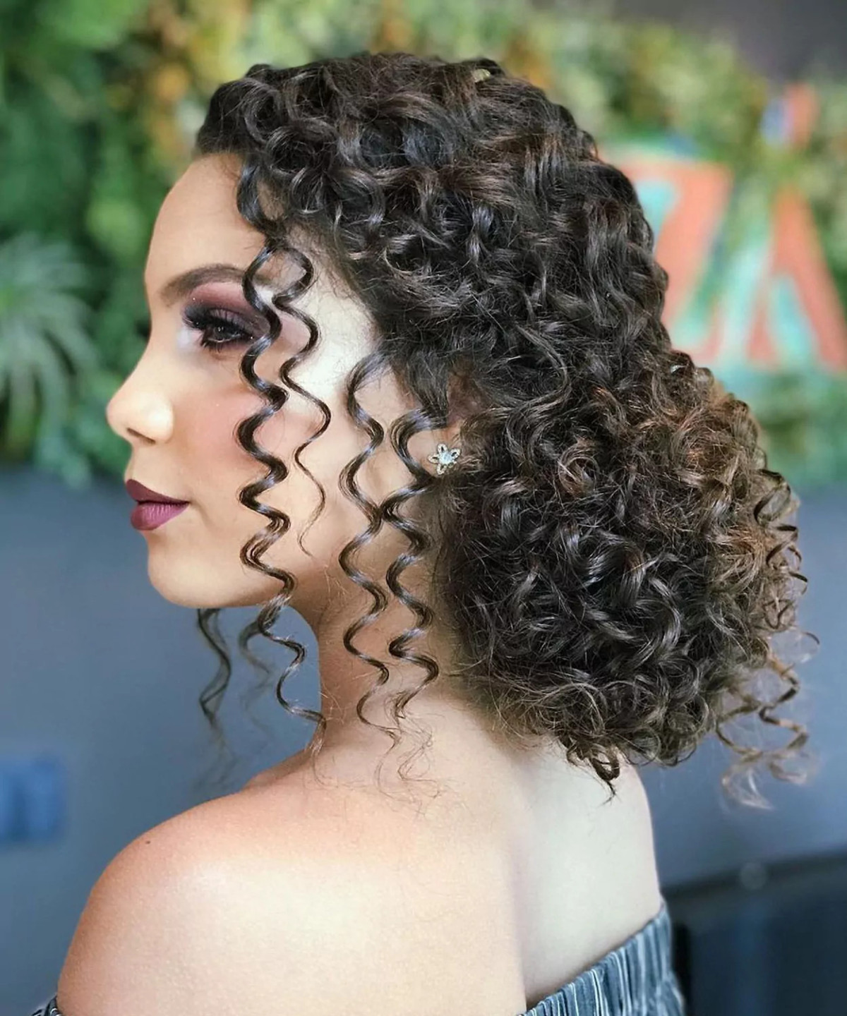 quanto custa um penteado de casamento para cabelo cacheado