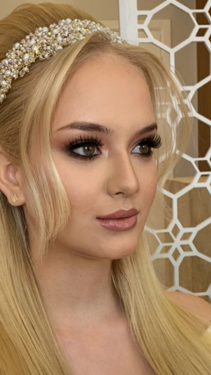 Acessórios de Cabelo para Noivas: Guia Completo para o Casamento Civil