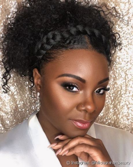 Penteados Simples e Elegantes para Casamento Civil em Casa