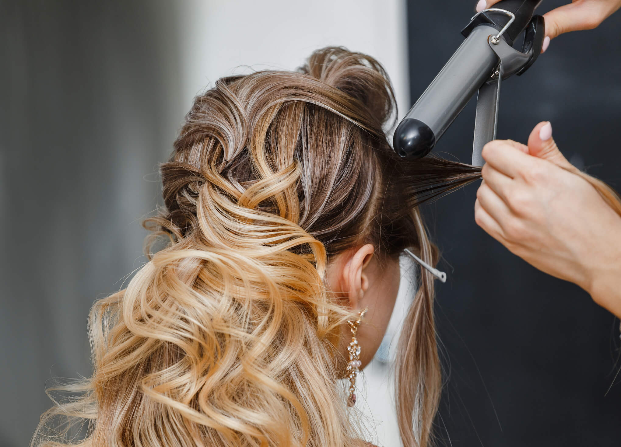 penteados para casamento com acessórios