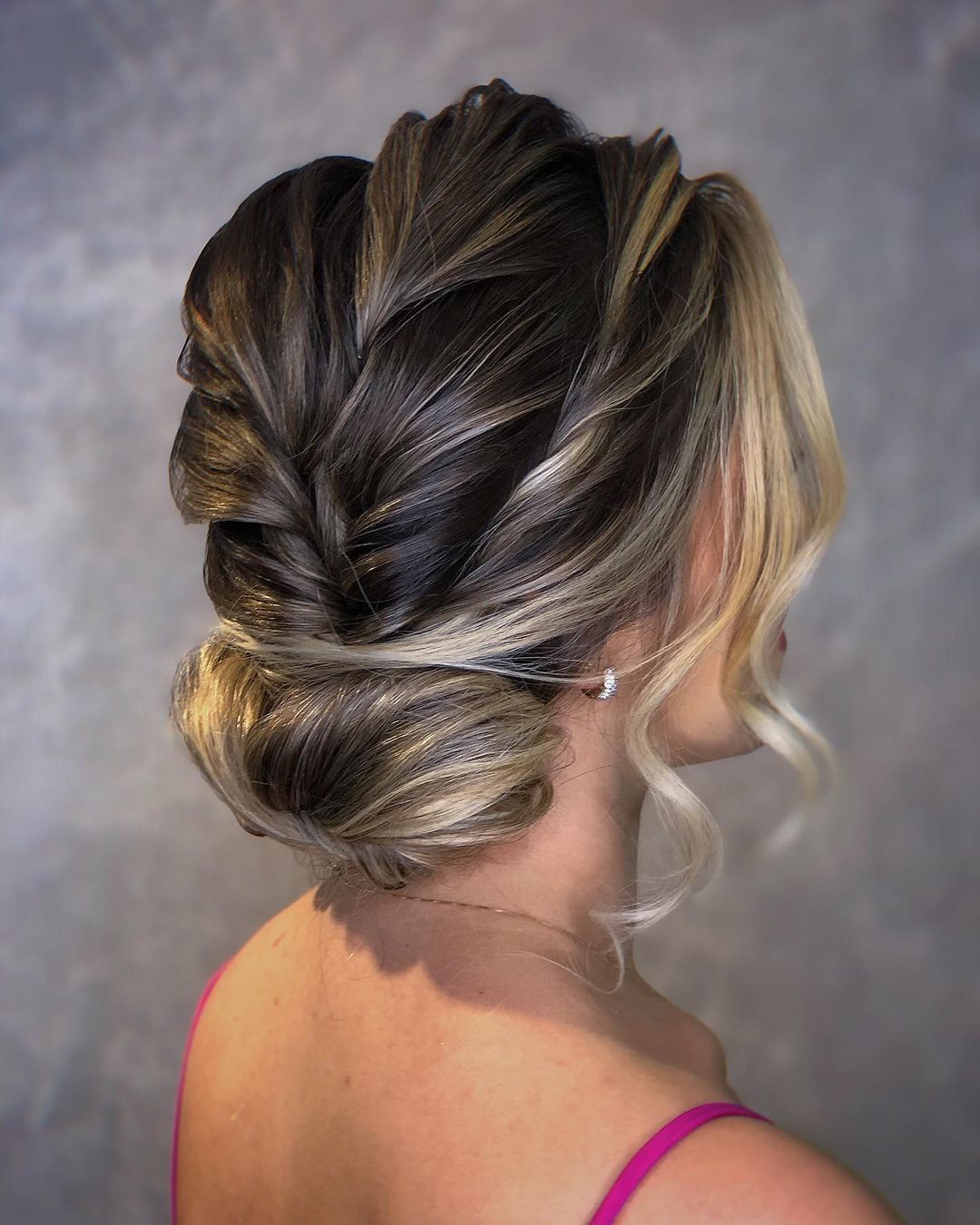 penteados para casamento com cabelo cacheado