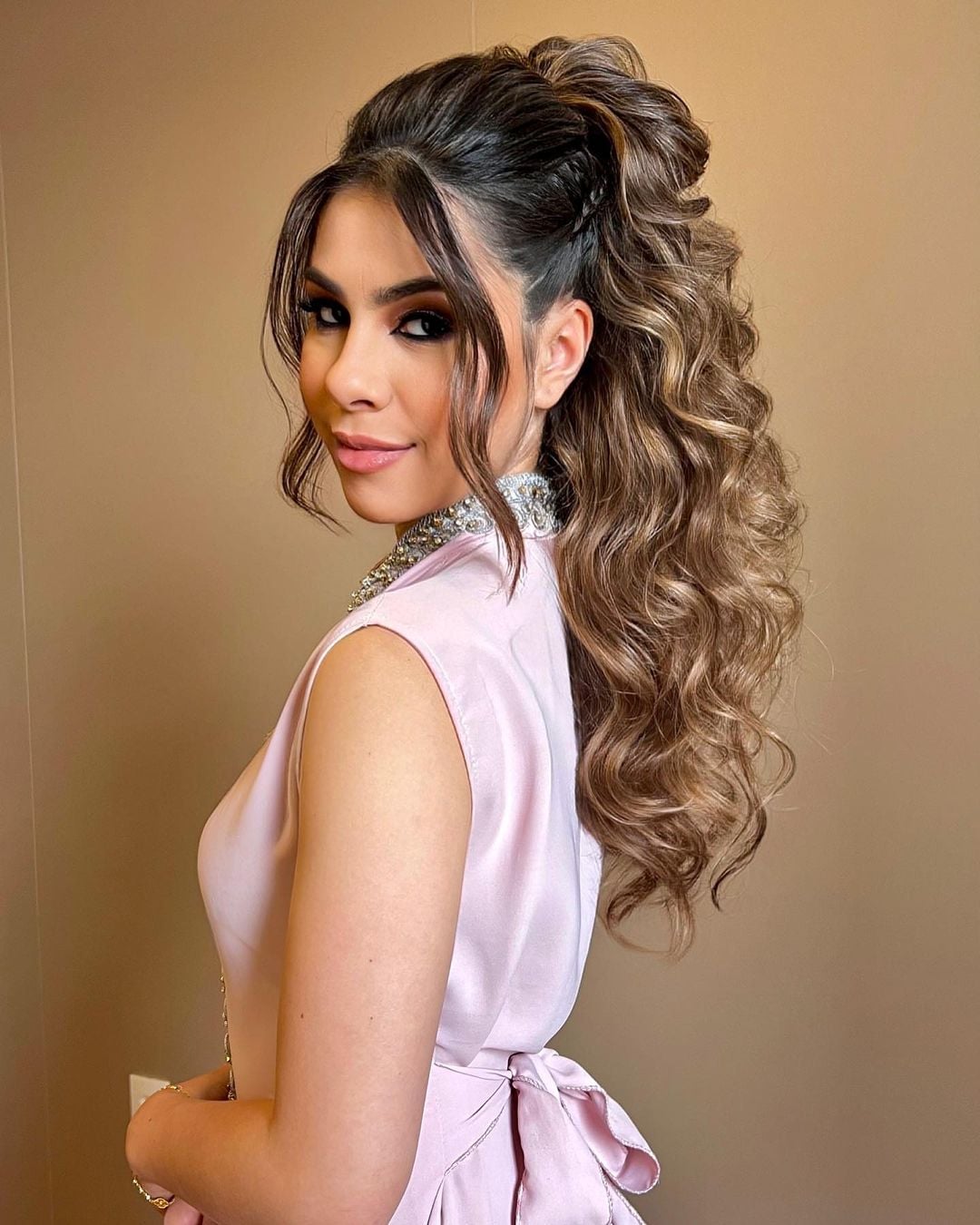 penteados madrinhas cabelo longo