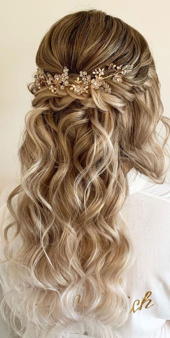 penteados fáceis cabelo médio casamento