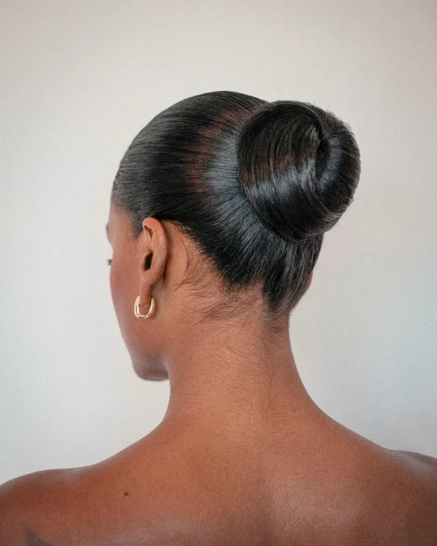 Guia completo de penteados para noivas: Solto