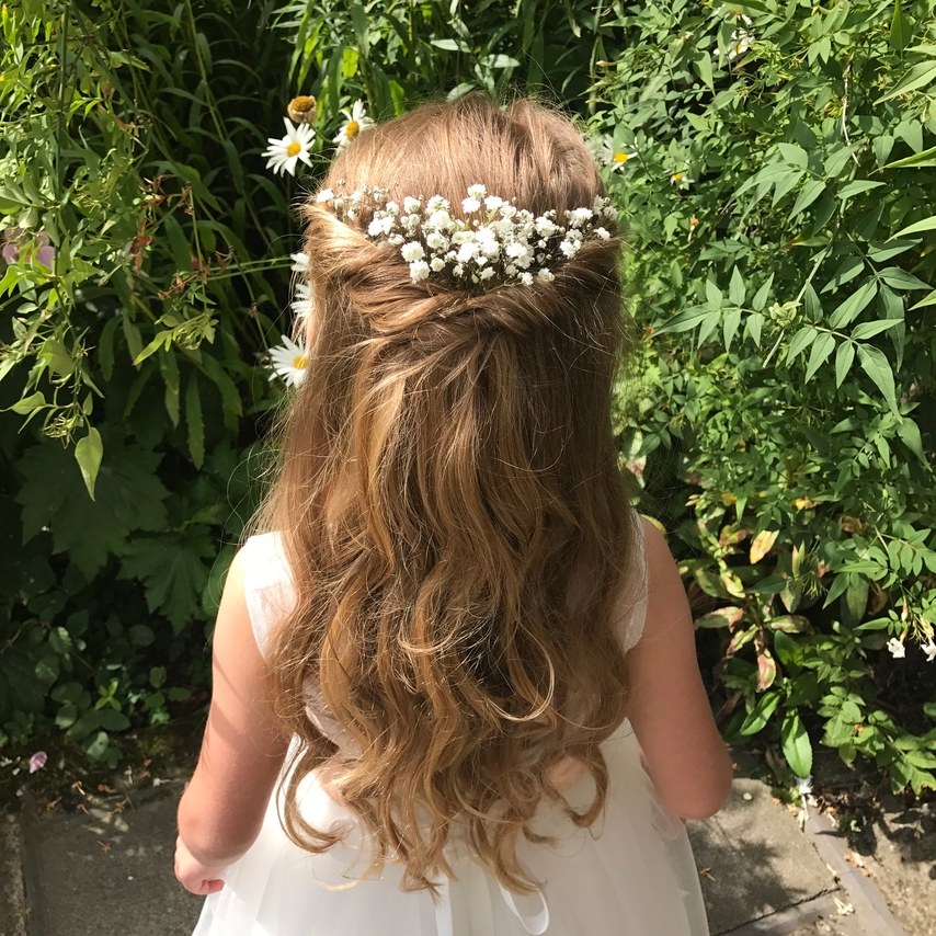 penteados para daminhas de casamento