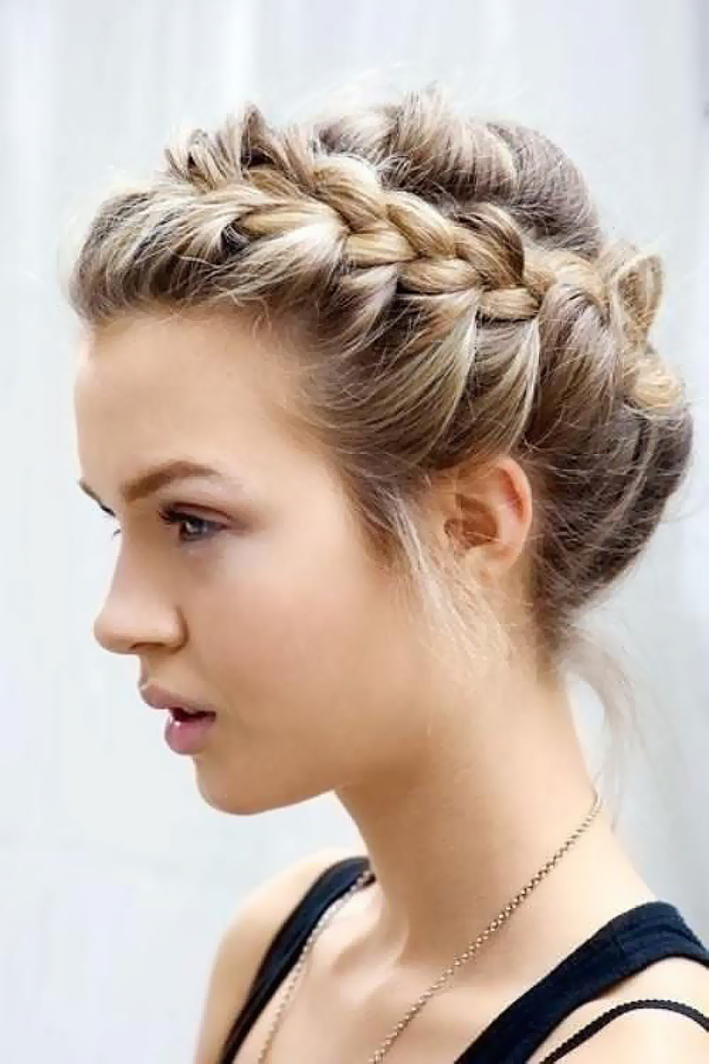 penteados para madrinha cabelo curto pixie