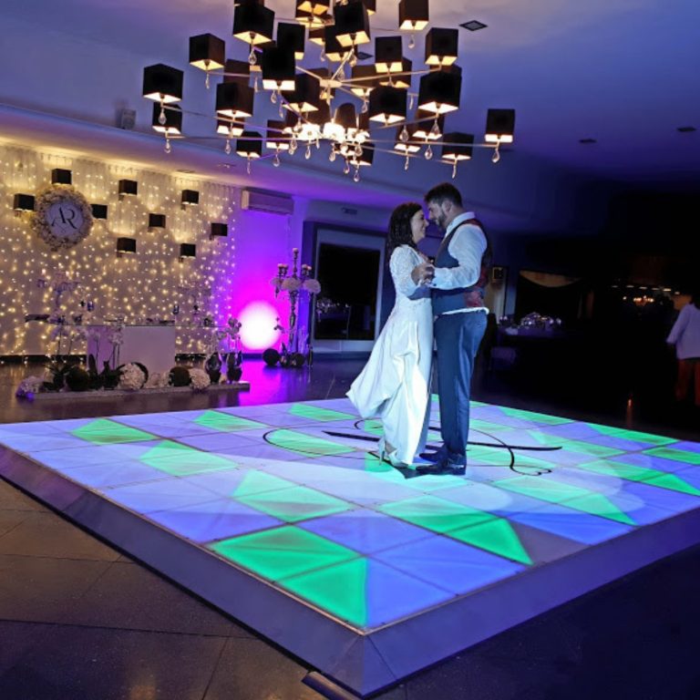 Como Escolher o Tamanho Ideal da Pista de Dança para seu Evento