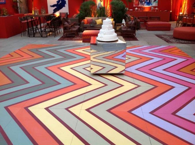 Pista de Dança Personalizada DIY: Dicas para Economizar e Arrasar