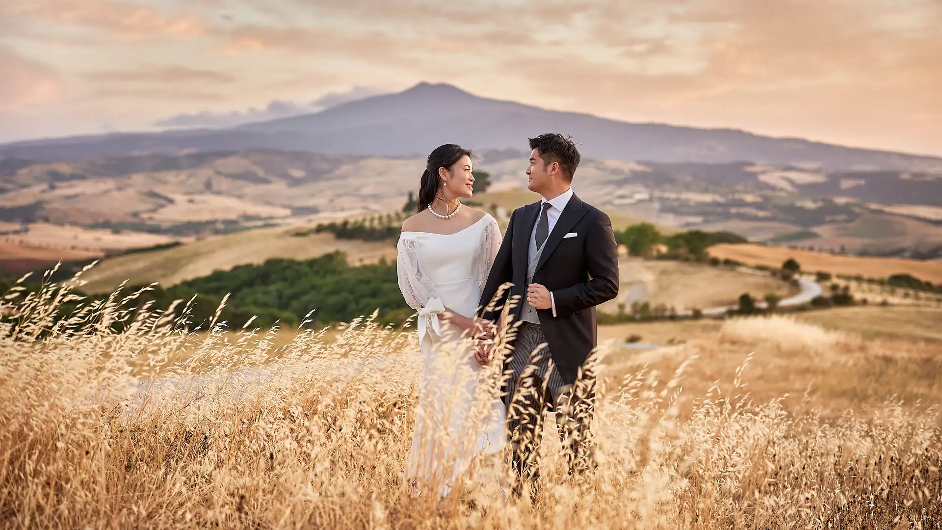 Save the Date Criativo: Ideias Inovadoras com as Fotos do Seu Pré-Wedding