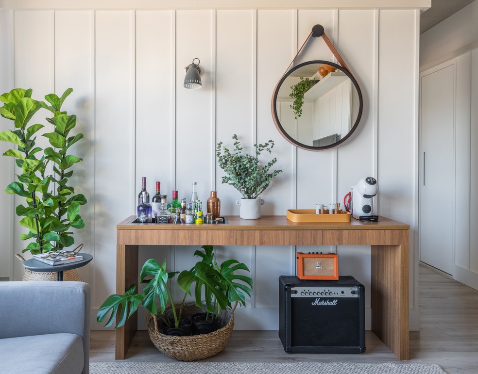 Texturas e Iluminação: A Tríade da Profundidade Decorativa
3. Espelhos e Mobiliário: Aliados Essenciais para Criar Profundidade
4. Como Usar a Perspectiva para Enganar o Olhar na Decoração
5. Profundidade em Espaços Pequenos: Dicas Práticas e Eficazes