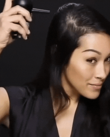 Prova de Cabelo e Maquiagem: Por Que é Crucial para Noivas e Debutantes?