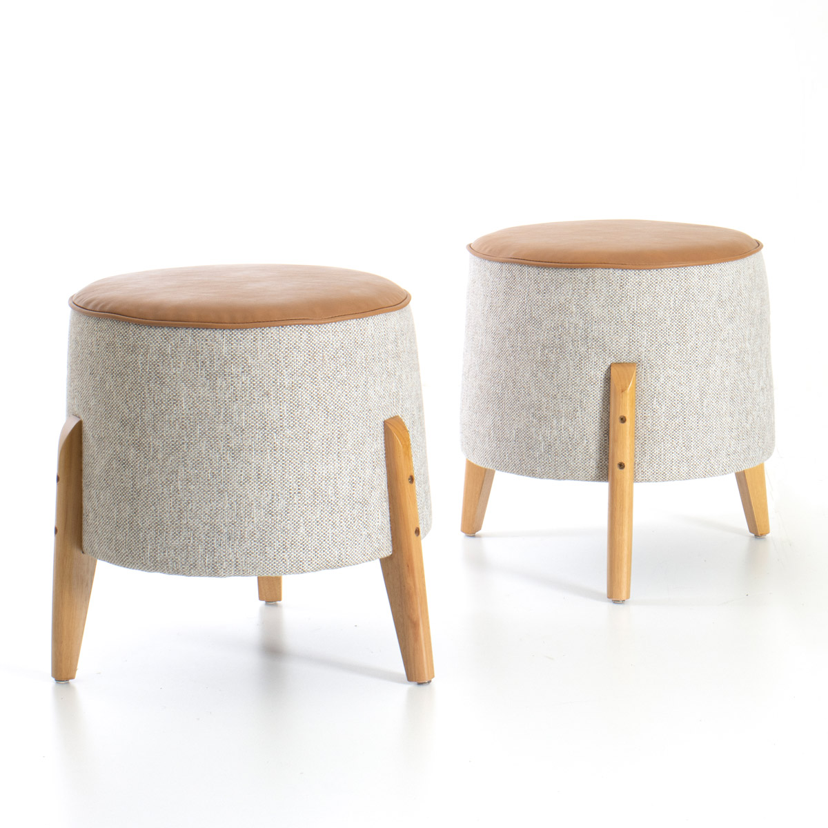 Guia Completo: Como Escolher Pufes e Bistrôs para Sua Casa; Pufes e Bistrôs em Eventos: Soluções Criativas para Lounges; Decoração Versátil: A Combinação Perfeita de Pufes e Bistrôs; Tipos de Pufes e Bistrôs: Do Clássico ao Moderno; Onde Comprar e Alugar Pufes e Bistrôs de Qualidade