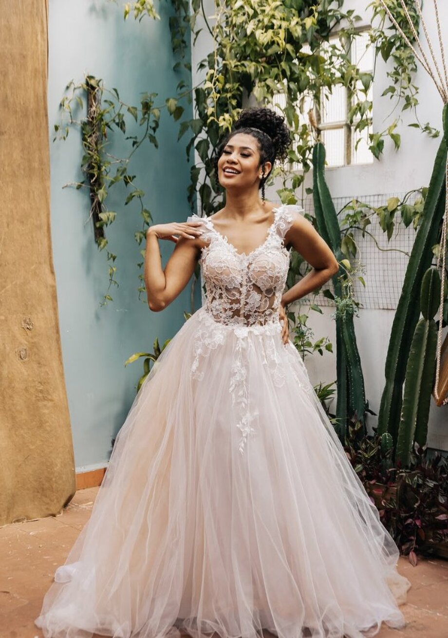 Casamento no Campo ou Noturno? A Cor Perfeita para Cada Estilo de Cerimônia