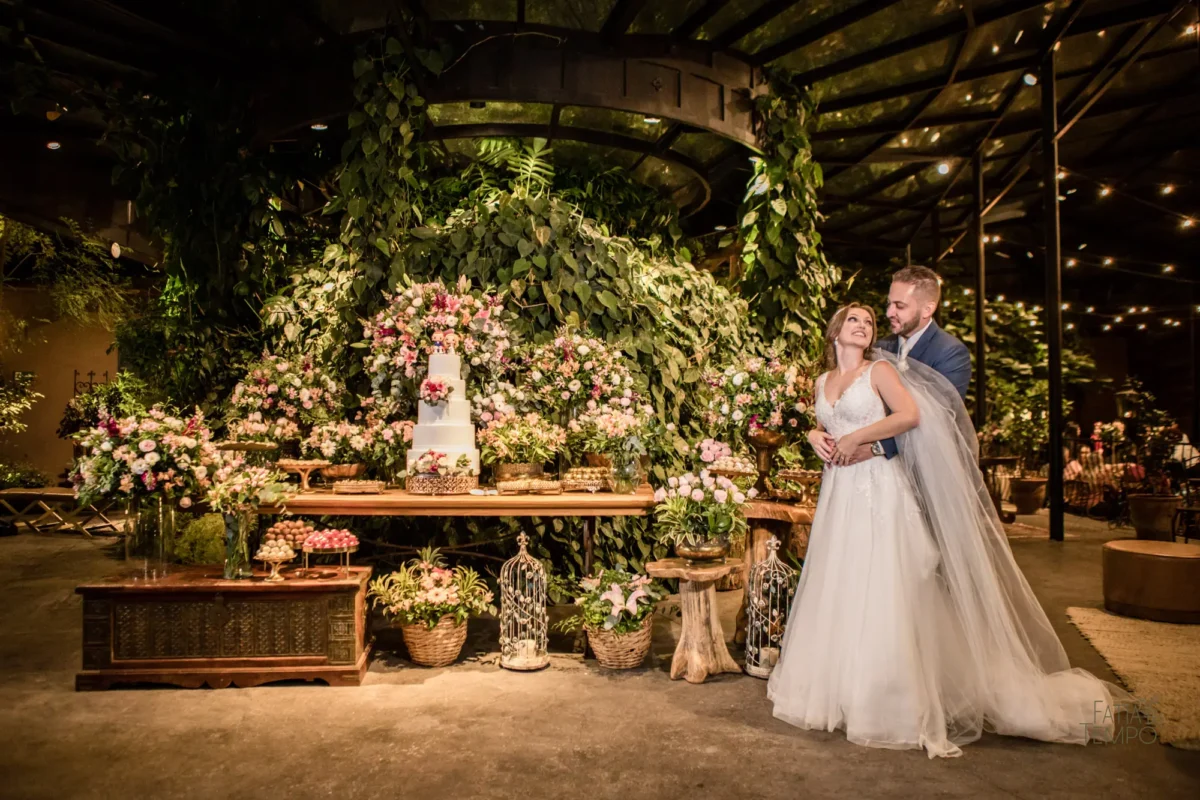 Como Escolher os Materiais Naturais Perfeitos para seu Casamento Rústico