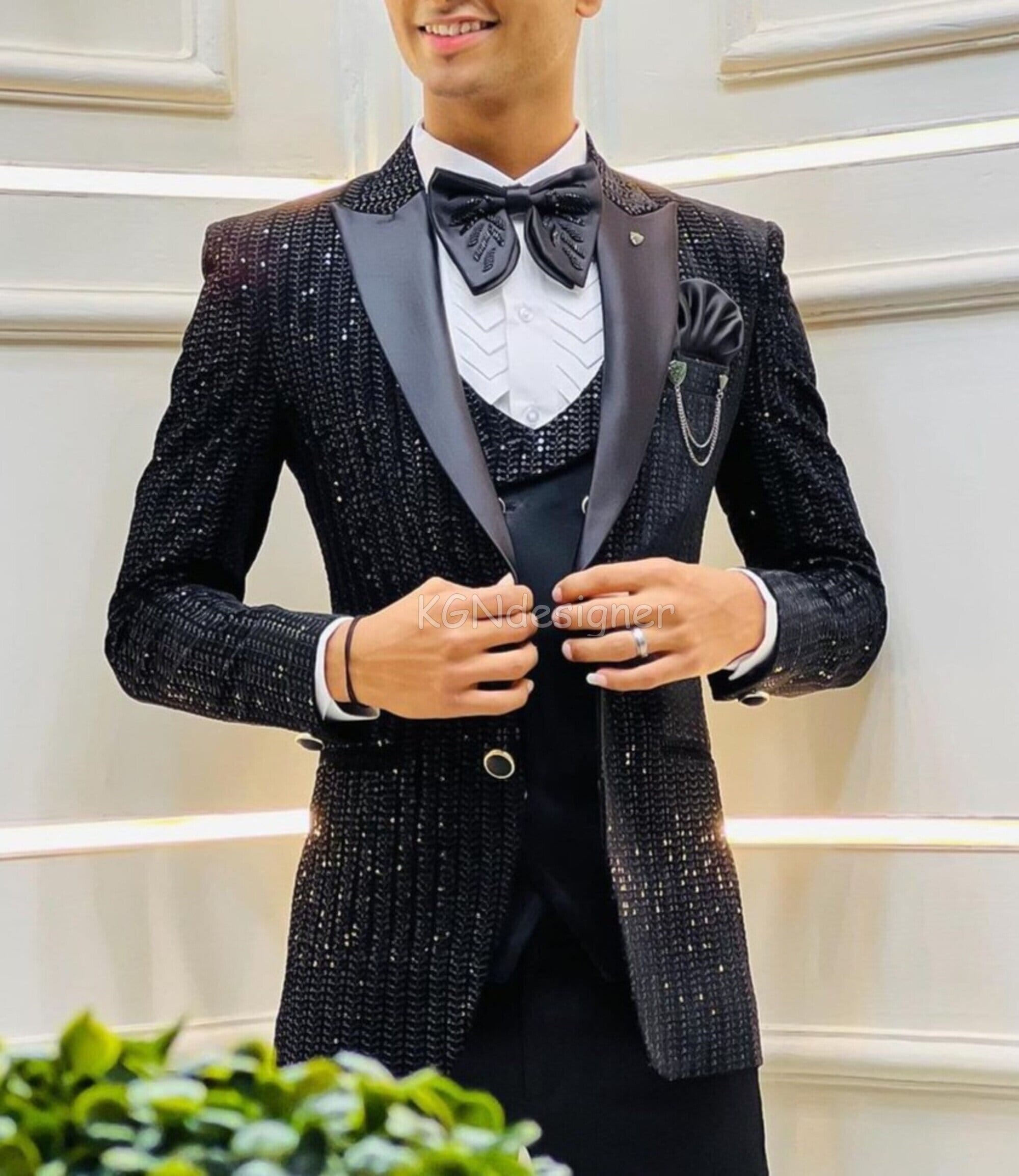 Slim Fit vs. Traje Transpassado: Qual Terno Escolher para o Seu Casamento?