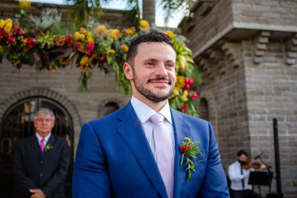 Como Escolher o Terno Perfeito para Padrinhos de Casamento