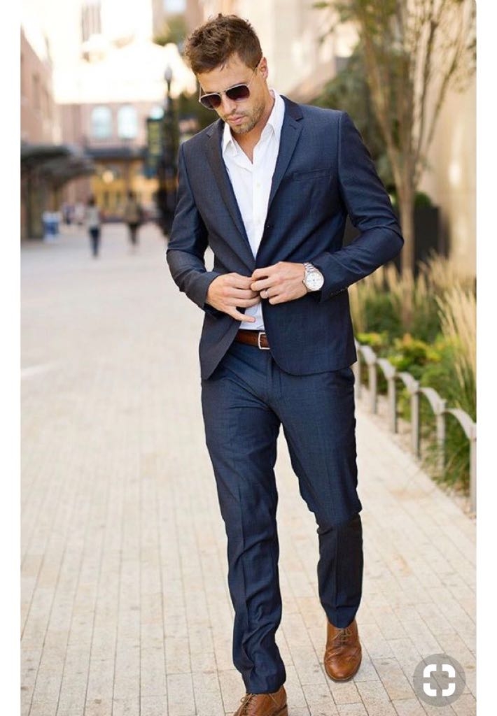 Terno Slim Fit vs. Clássico: Qual o Melhor Corte de Terno Preto para o Seu Casamento?