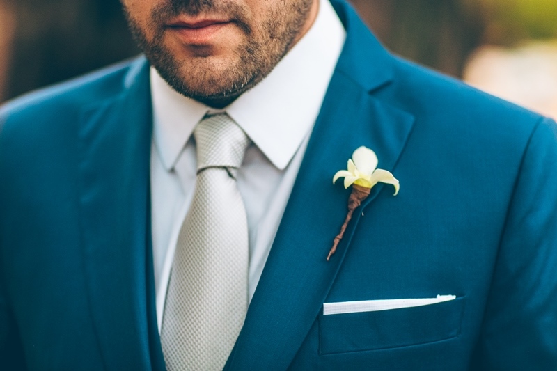 ideias de traje do noivo para casamento na praia